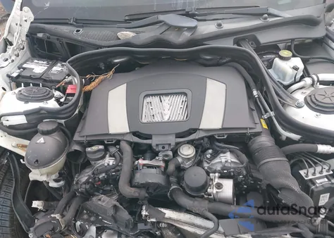 2011 Mercedes-Benz E 350 4Matic из США, поврежденный, VIN WDDHF8HB4BA384812